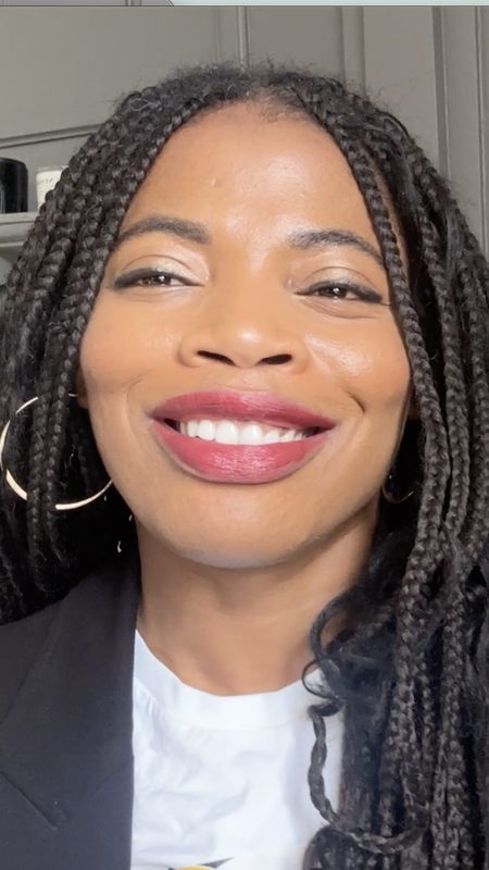 Dr Vivienne Heyhoe